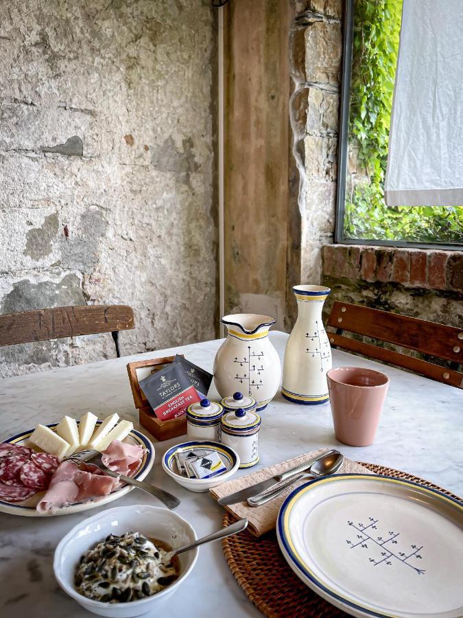 Castello Malaspina Di Fosdinovo Hotell Eksteriør bilde